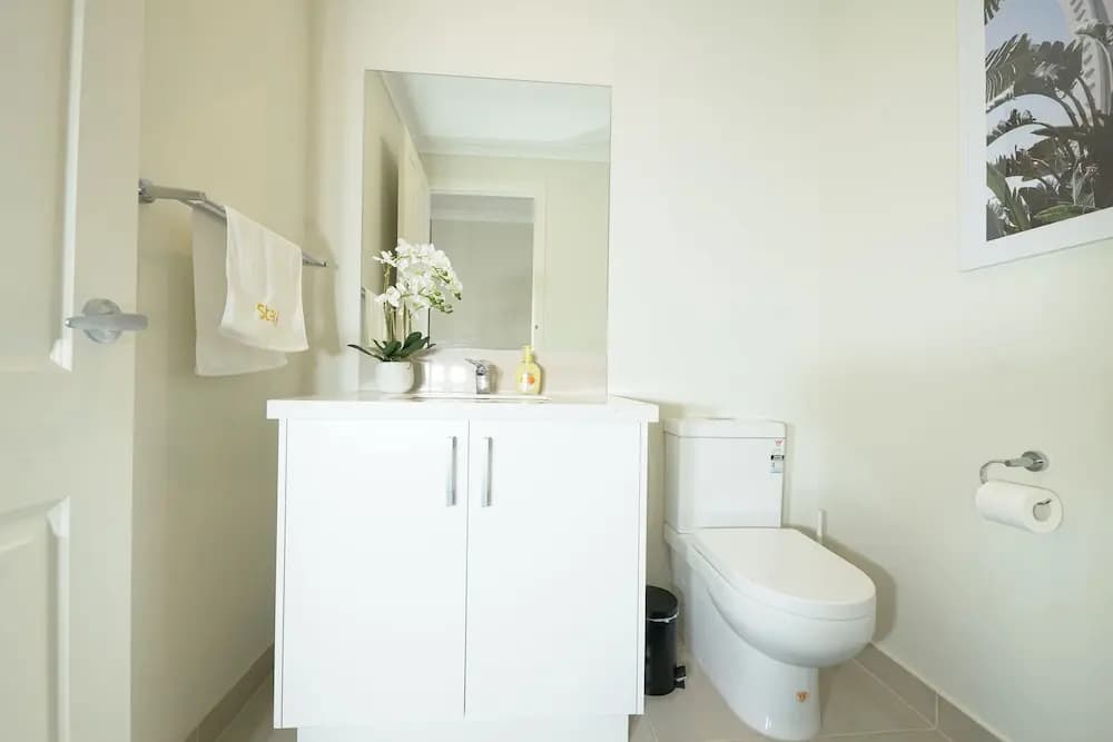 Luxury Waterfront SpaciousHouse Lakeview - photo 3