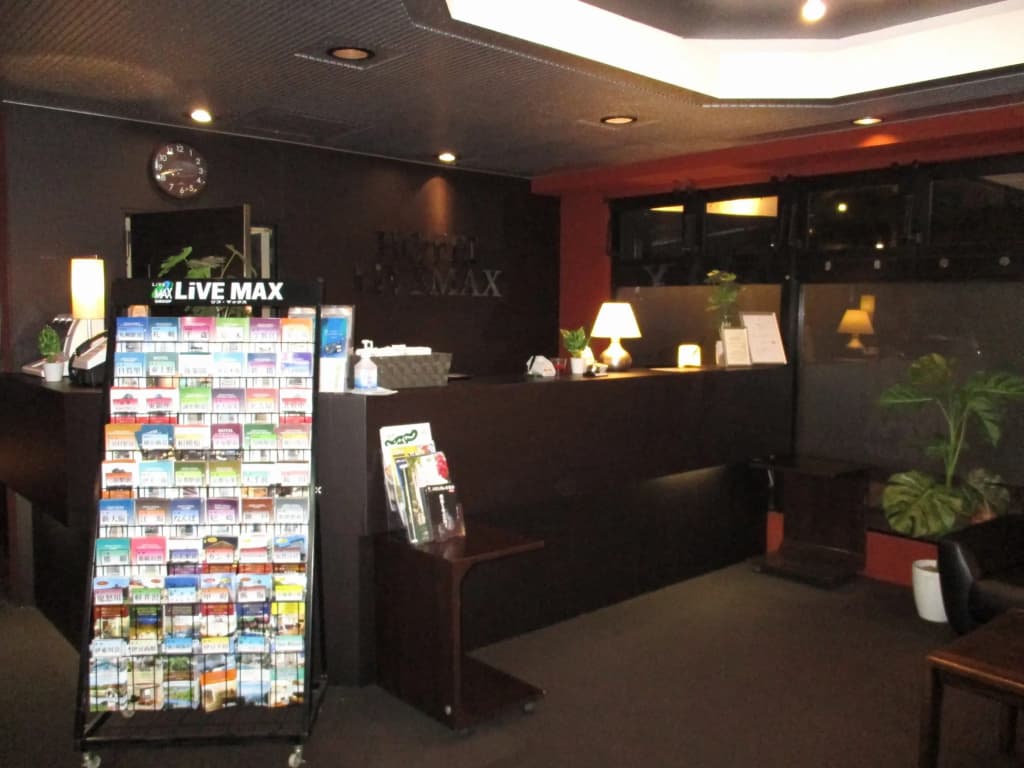 Hotel Livemax BUDGET Fuchu - photo 15