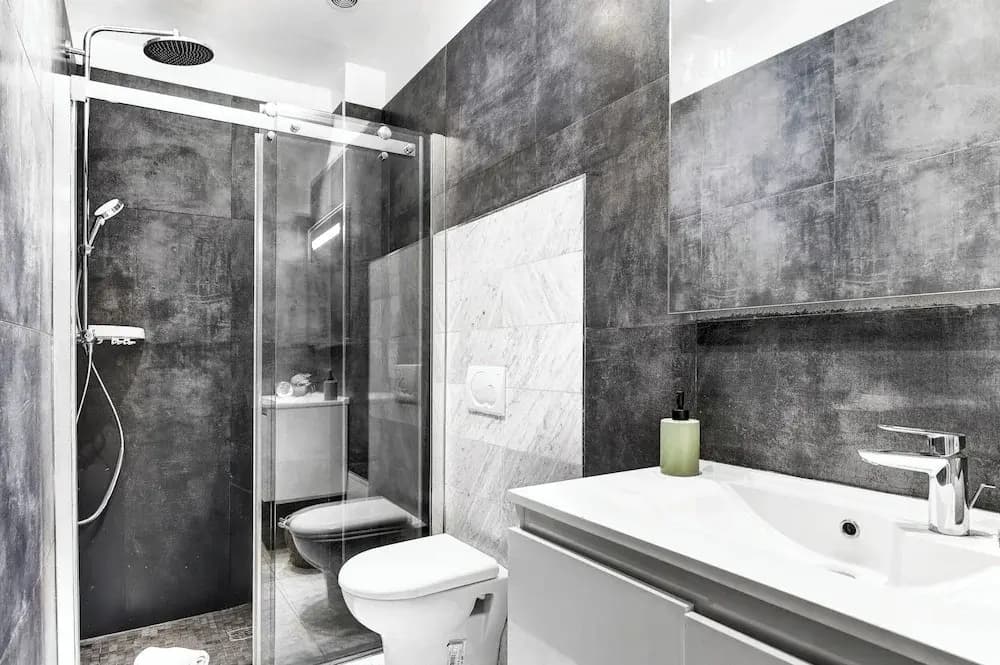 Stylish 1BR by Luxembourg Garden - photo 8