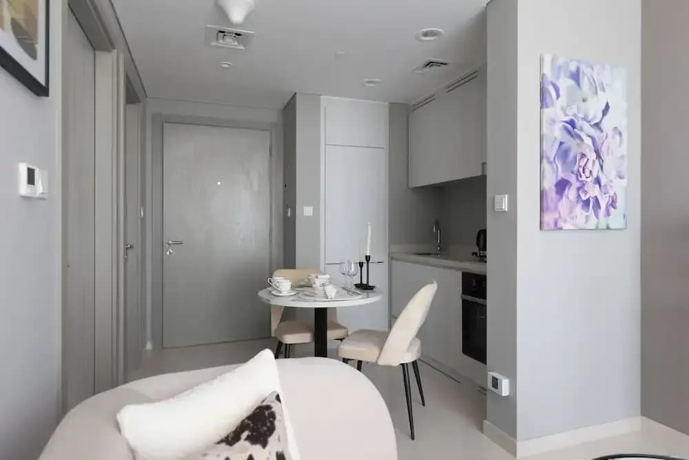 Modern 1BR in Business Bay - photo 3
