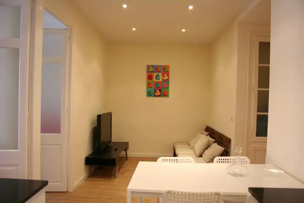 Avenida Apartments Piquer - photo 10