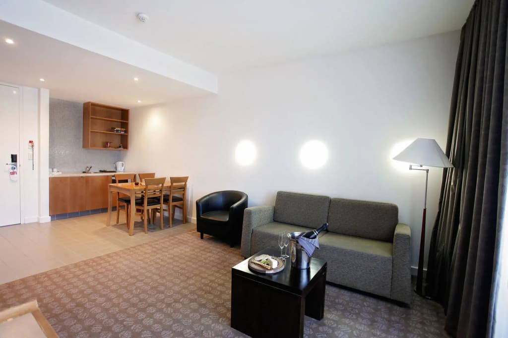 Golden Pebble Hotel - photo 14