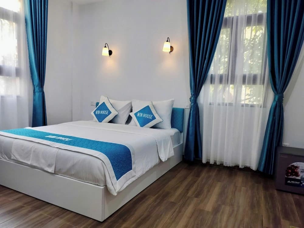 Win House Hotel - photo 4