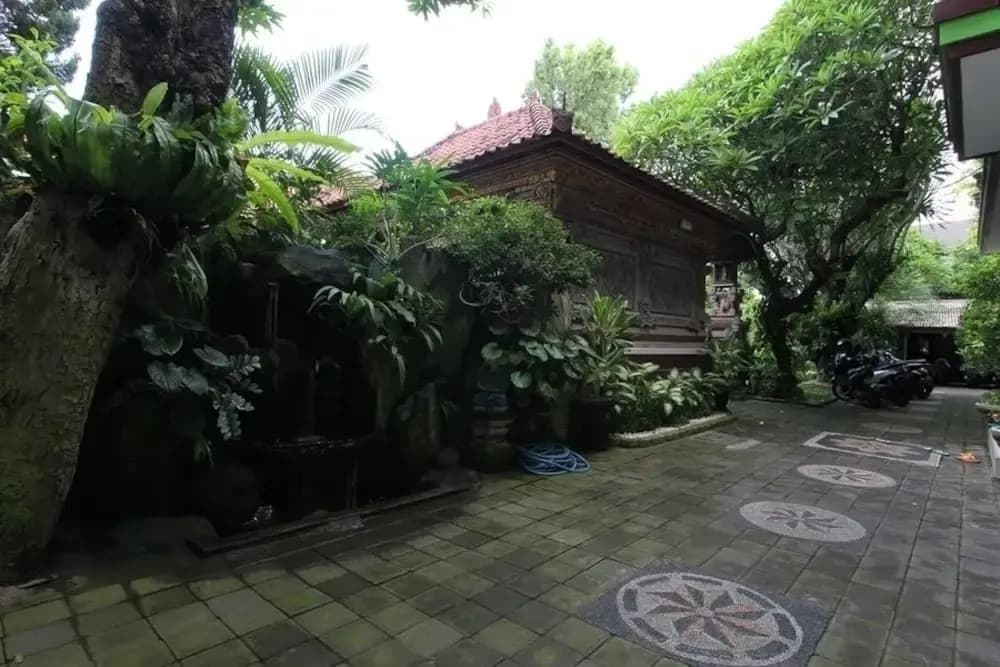 RedDoorz @ Pendawa Kuta - main photo