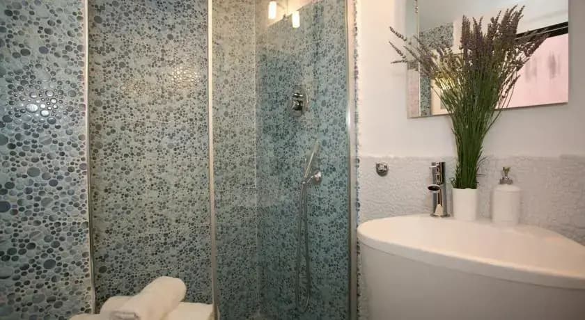 Vaticanhouse - photo 7