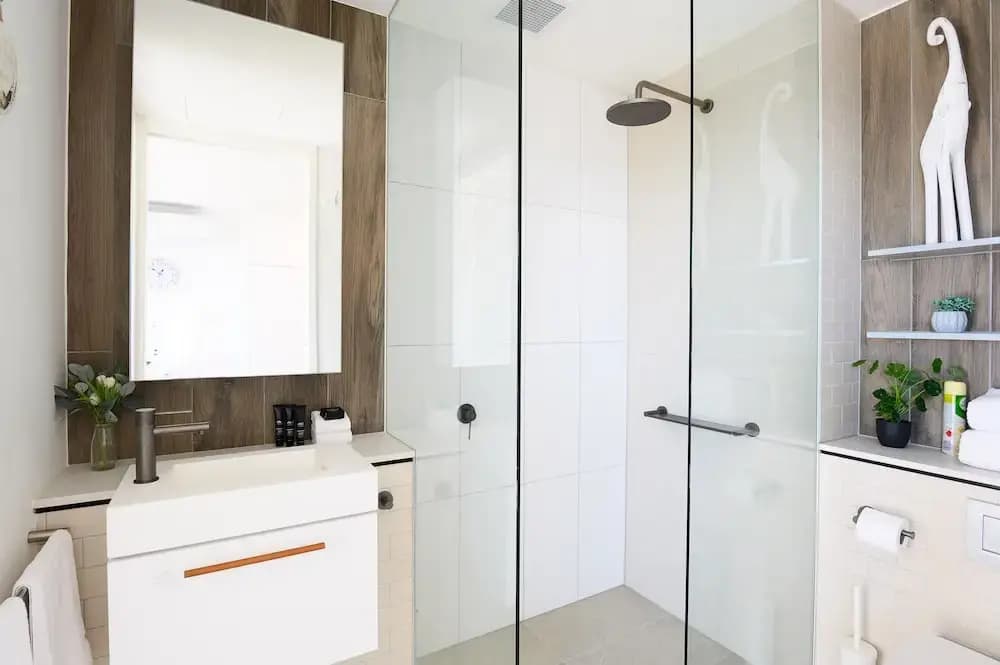 JUDD A Stylish Abode Awaits You - photo 8