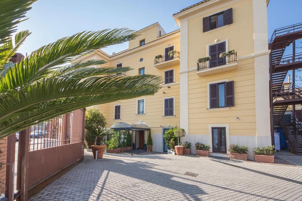 Romoli Hotel - photo 48