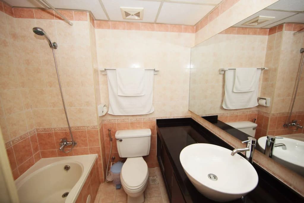 Pan Horizon Executive Residences - photo 8