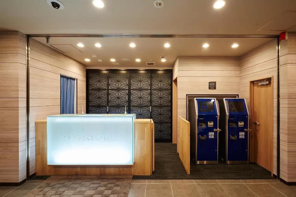 Super Hotel Namba Nippombashi - photo 12