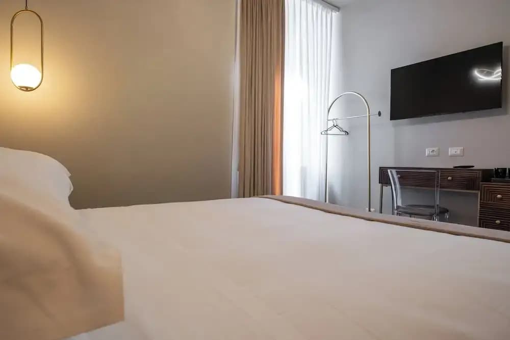 Roma Suite Hotel - photo 40