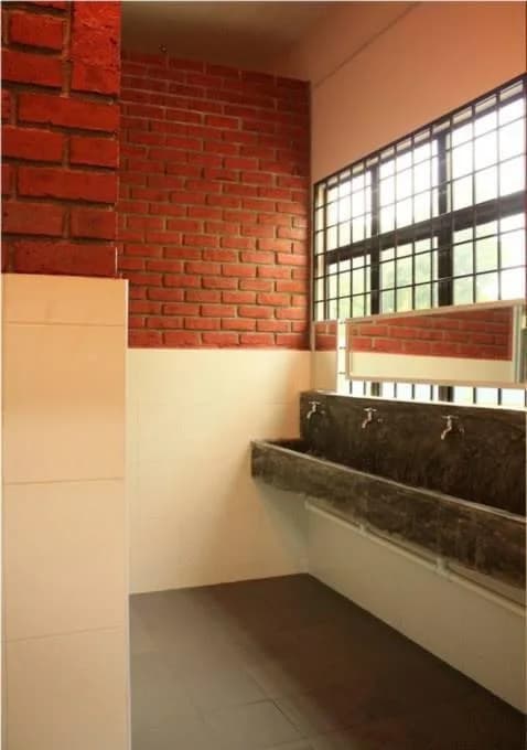 My Friends Guest House - photo 14