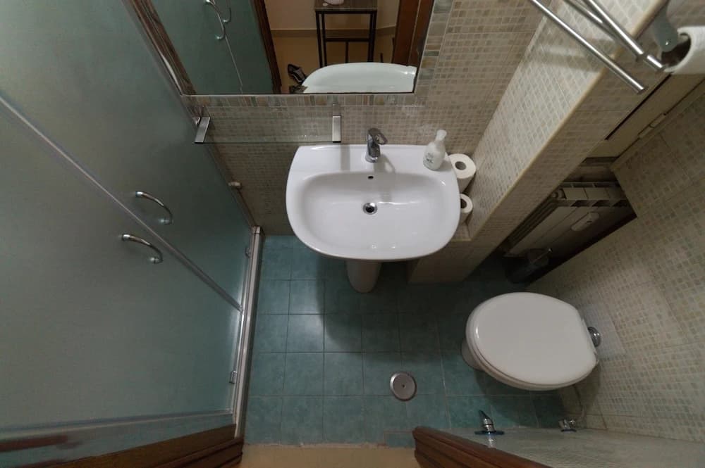 Mary's House - photo 7