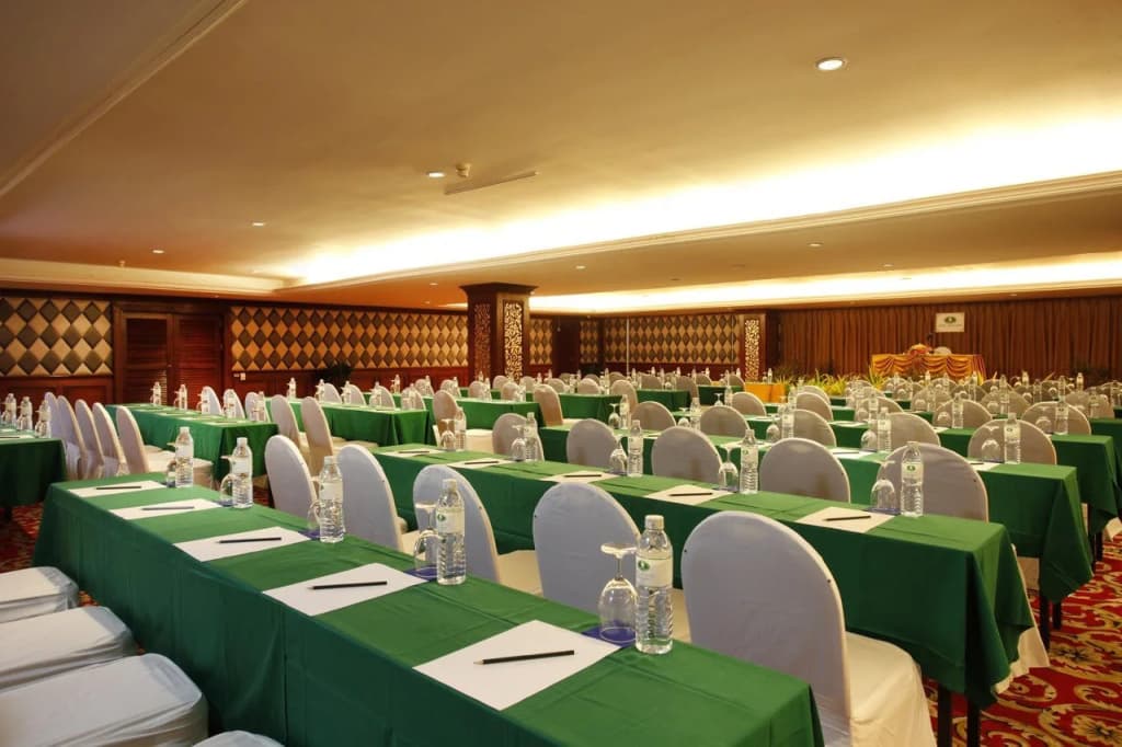 Phuket Graceland Resort And Spa - photo 16