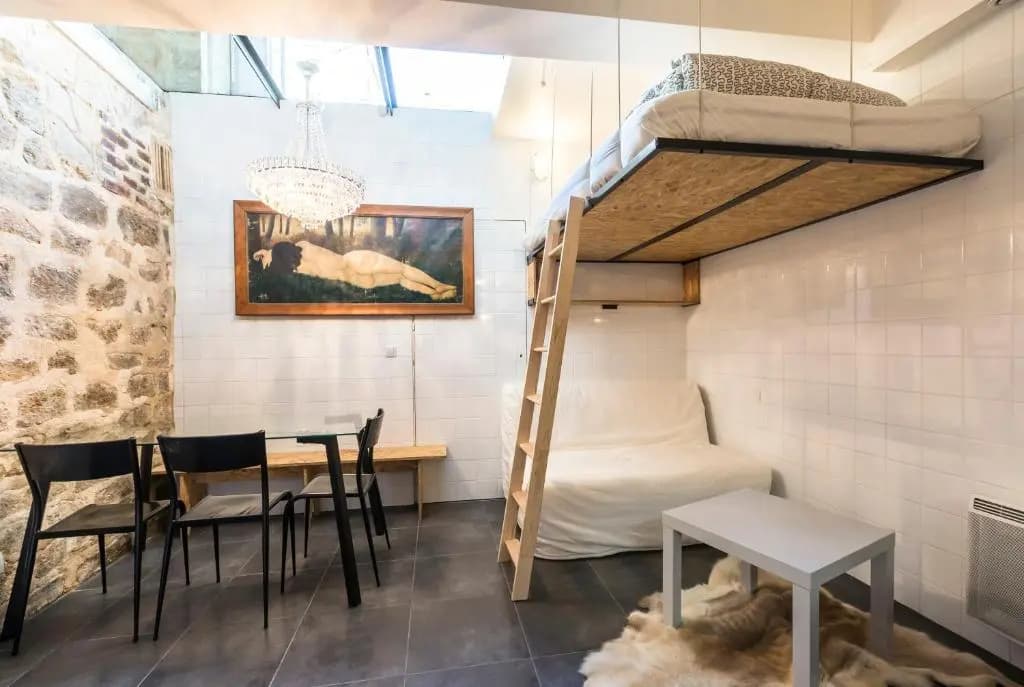Original, cosy 25m² near CANAL ST-MARTIN - photo 10