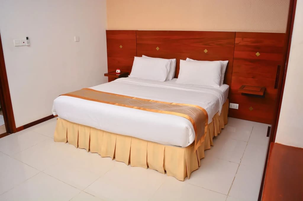 Unique Towers Luxury Boutique Suites - photo 35