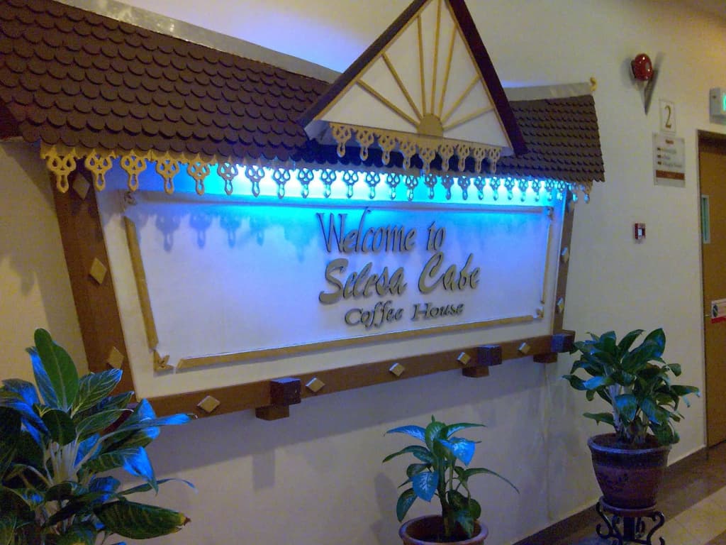 Hotel Putra Kuala Lumpur - photo 8
