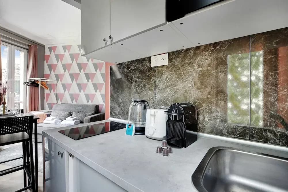 Peaceful Studio - 2P -near the Canal Saint-martin - photo 2