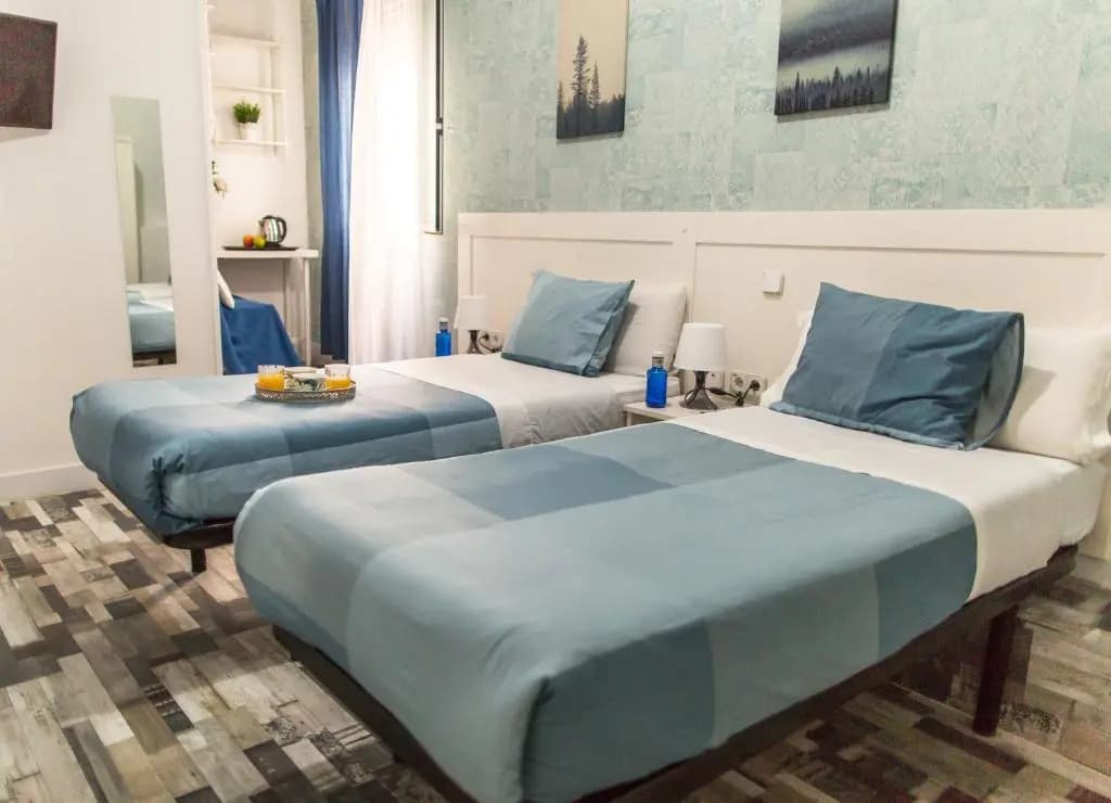 Hostal Adeco - photo 5