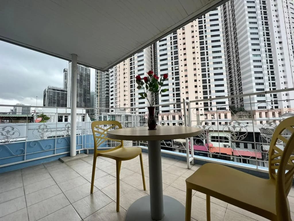 V Check Inn Sukhumvit 22 - photo 7