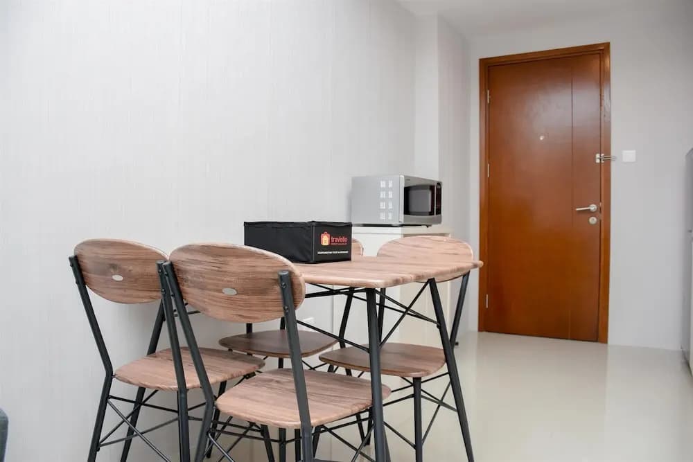 Comfy 2Br At Signature Park Grande Apartment - photo 13