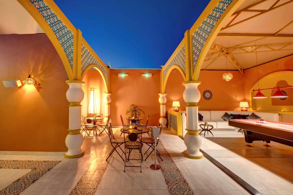 Radisson Blu Hotel, Ajman - photo 11