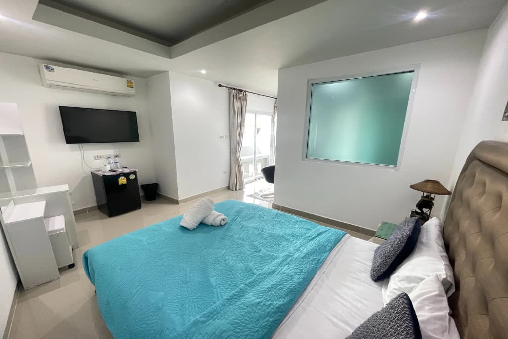 W-9 Hotel - photo 4