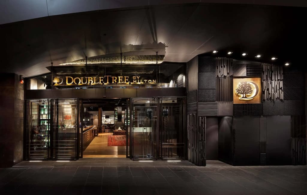 DoubleTree by Hilton Hotel Melbourne - Flinders Street - photo 1