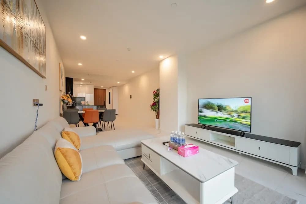 DongDong Apartment The Metropole - photo 1