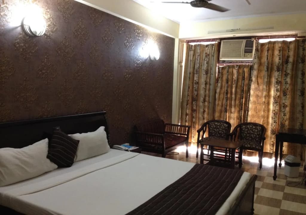 OYO 7844 Hotel Welcome Plaza - photo 3