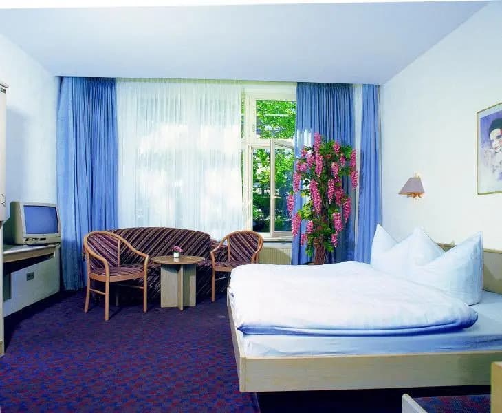 Birth City Hotel - main photo