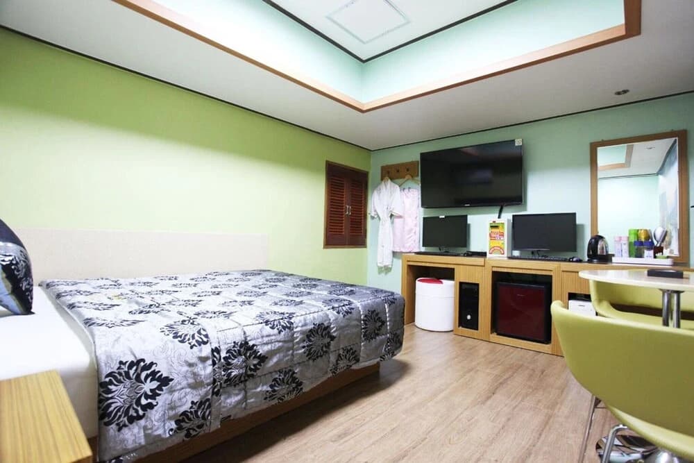 Geumcheon Yeongbin - photo 2