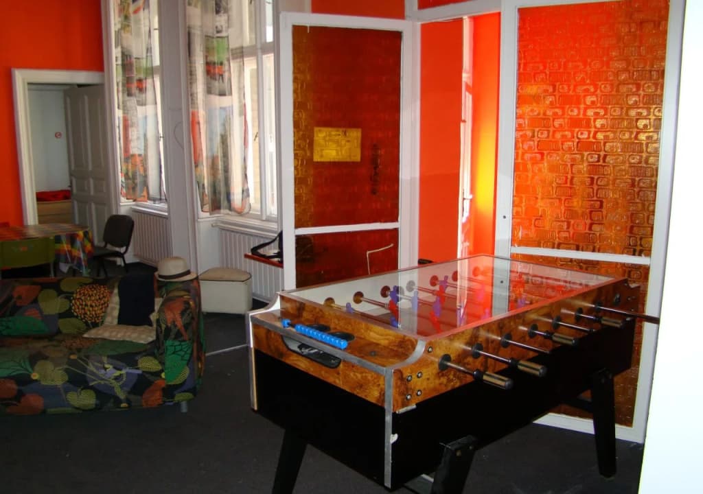 Hostel California Vaci Street - photo 10