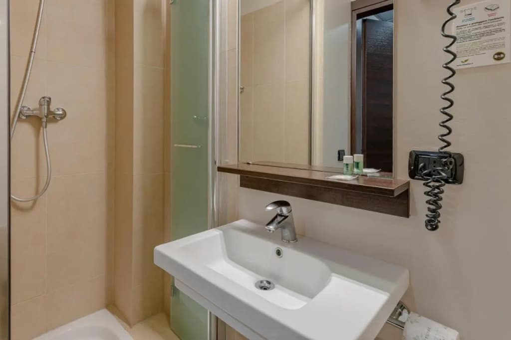 B&B Hotel Firenze City Center - photo 33
