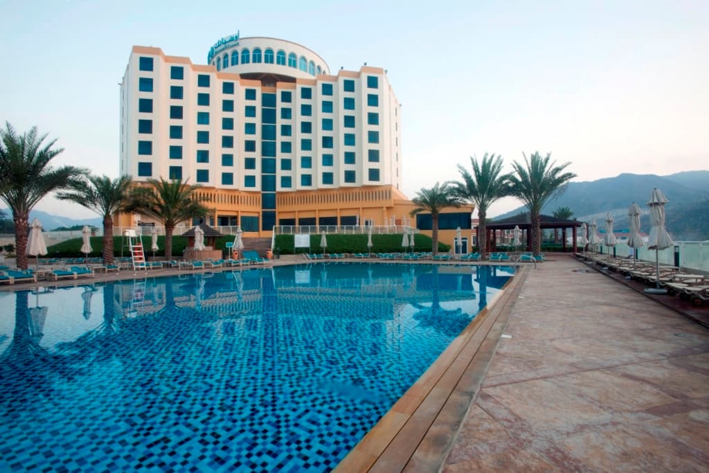 Oceanic Khorfakkan Resort And Spa - photo 3