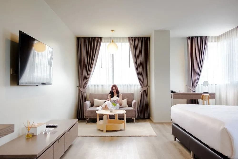 The Rise Suites Hotel Chiang Mai - photo 7