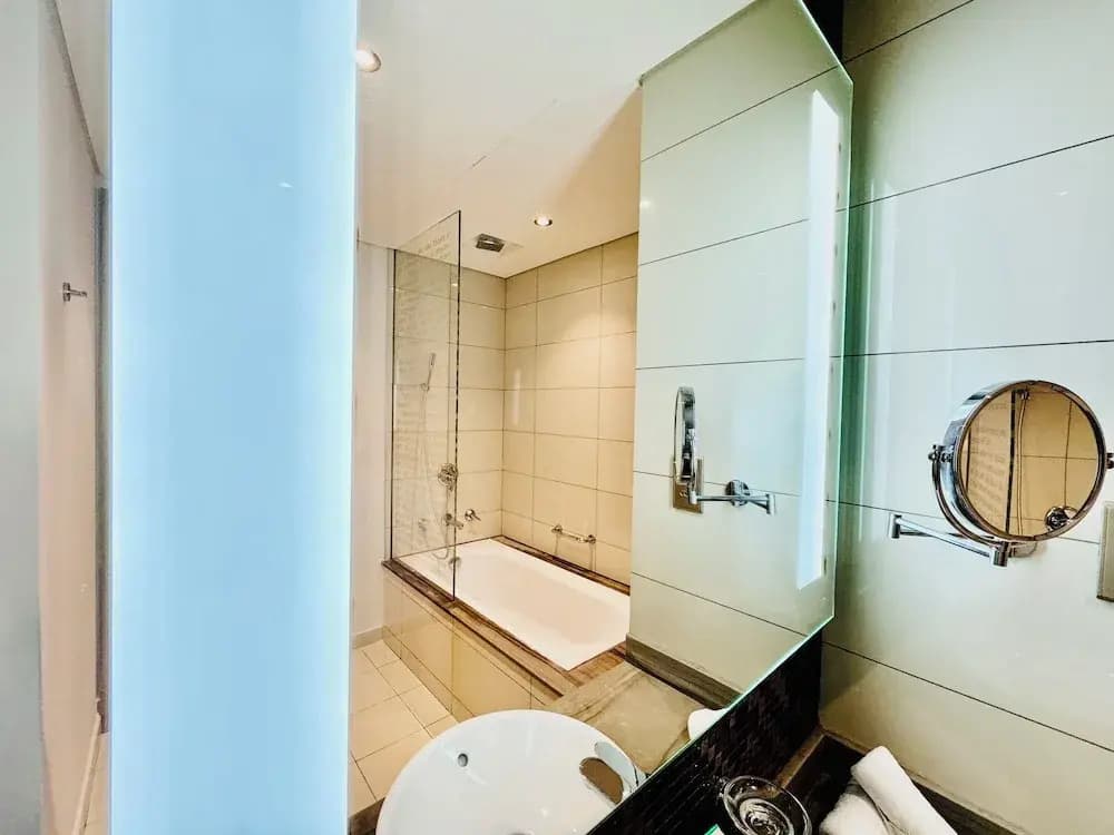 Venduras Luxe 1BR at Paramount - photo 10