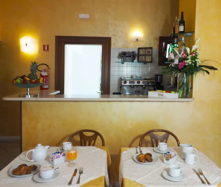 Hotel Cris - photo 22
