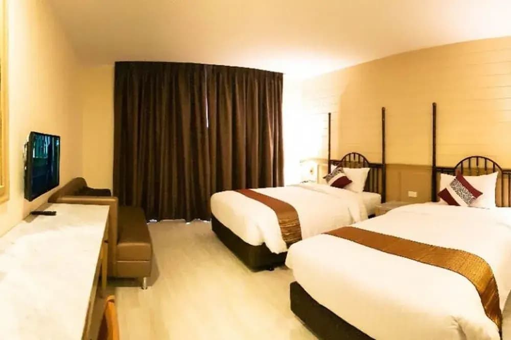 Crystal Luxury Hotel - photo 5
