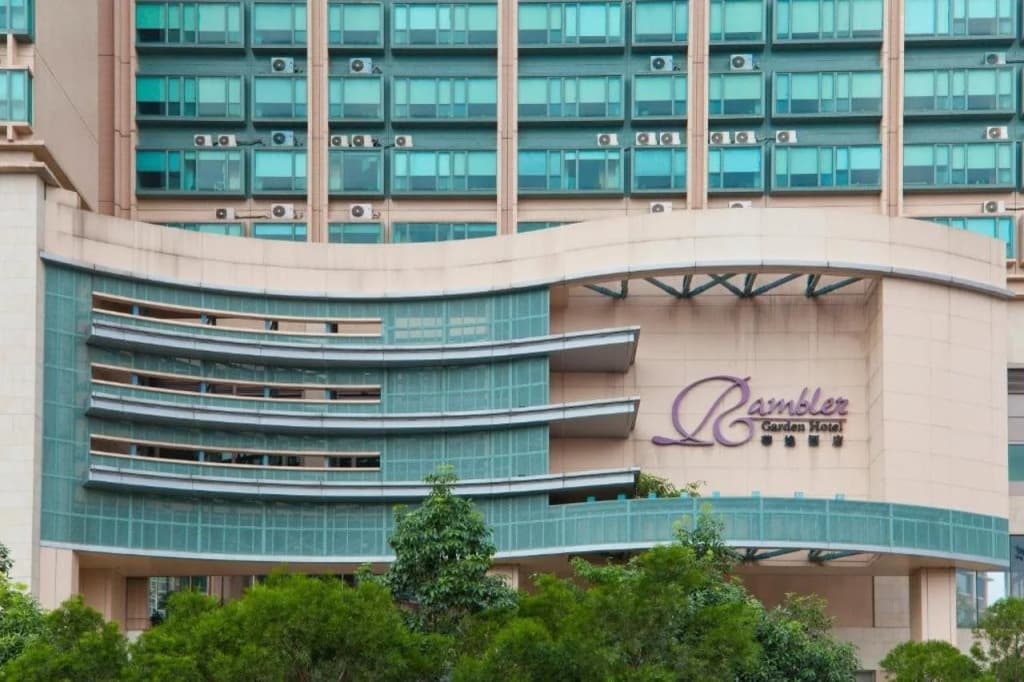 Rambler Garden Hotel - photo 1