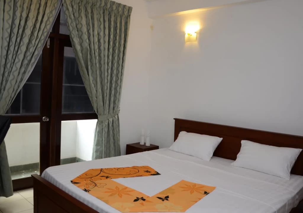 Ocean Conclave Hotel - photo 3