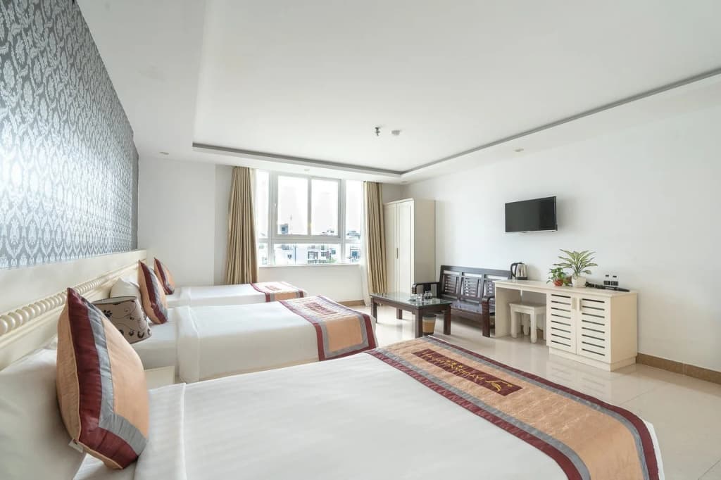 Jay Grand Hotel - photo 3
