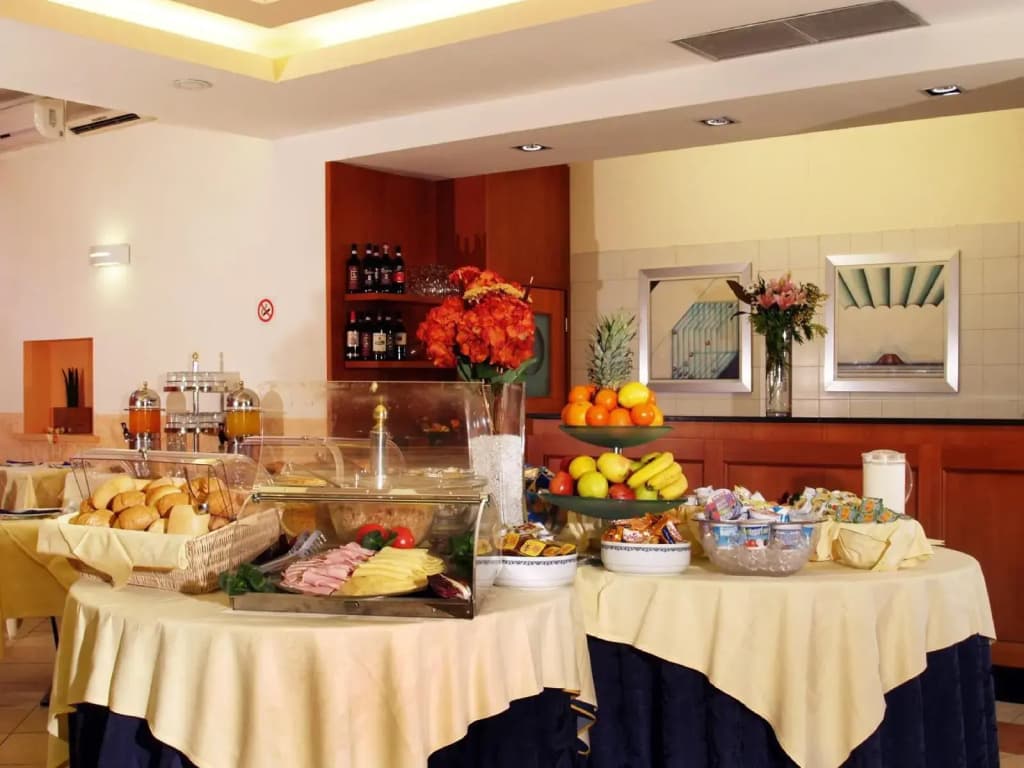Hotel Meridiana - photo 12