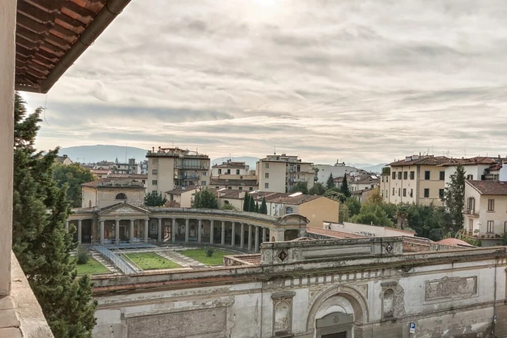 Lovely Apartment in Florence for 6 - Three Bedroom Apartment, Sleeps 6 - photo 1