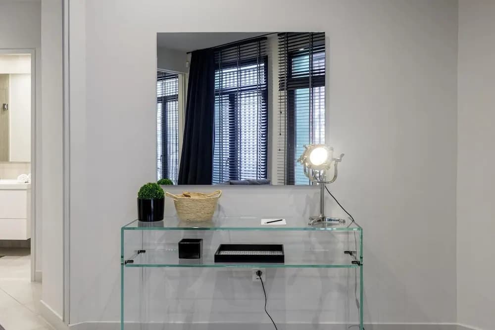 85 sqm in the Heart of Athens w Rooftop Deck - photo 8