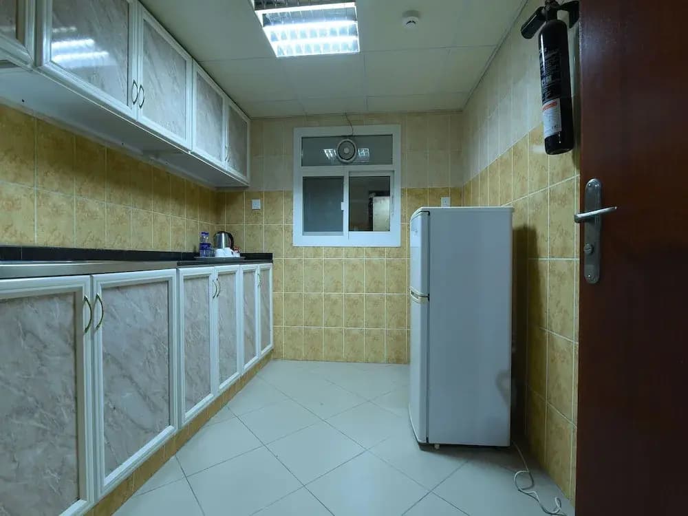 OYO 274 California Suites - photo 14