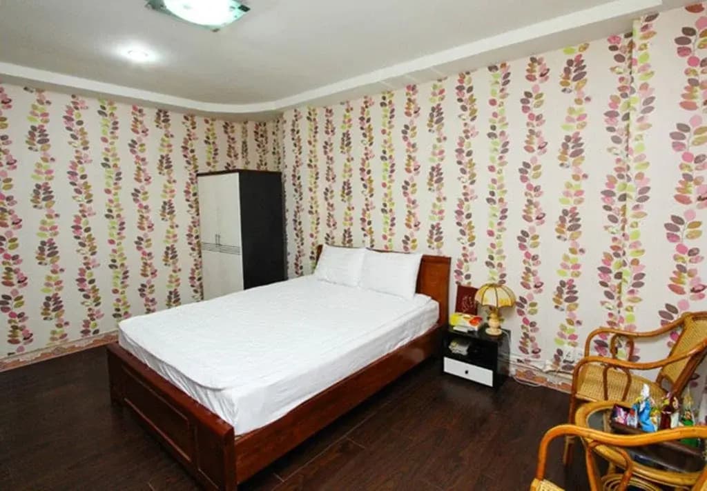 Yen Nam Hotel Hoang Van Thu - photo 3