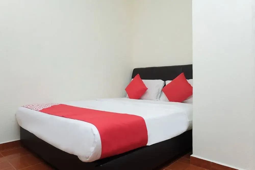 OYO 89928 ACF Guest House - photo 6