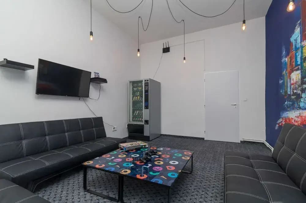 New Hostel in Prague - photo 14