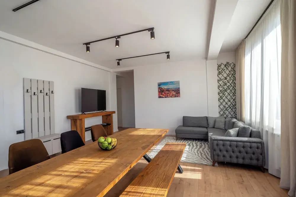 Niabi Loft Apartments - photo 12