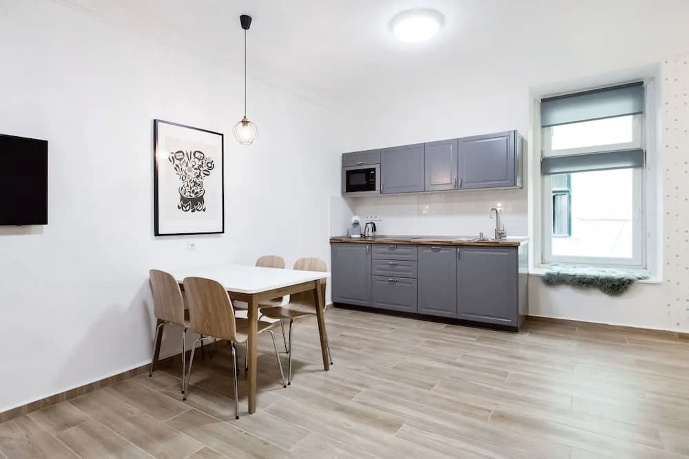 Nyar 7 Apartment - photo 10